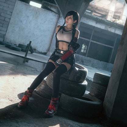 High Quality Final Fantasy 7 Tifa Lockhart 100% Cosplay Costume with Accessories